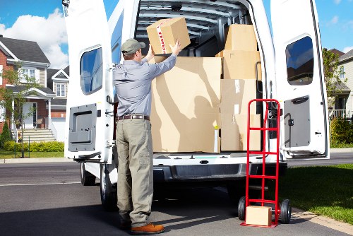 Affordable and flexible moving services in London